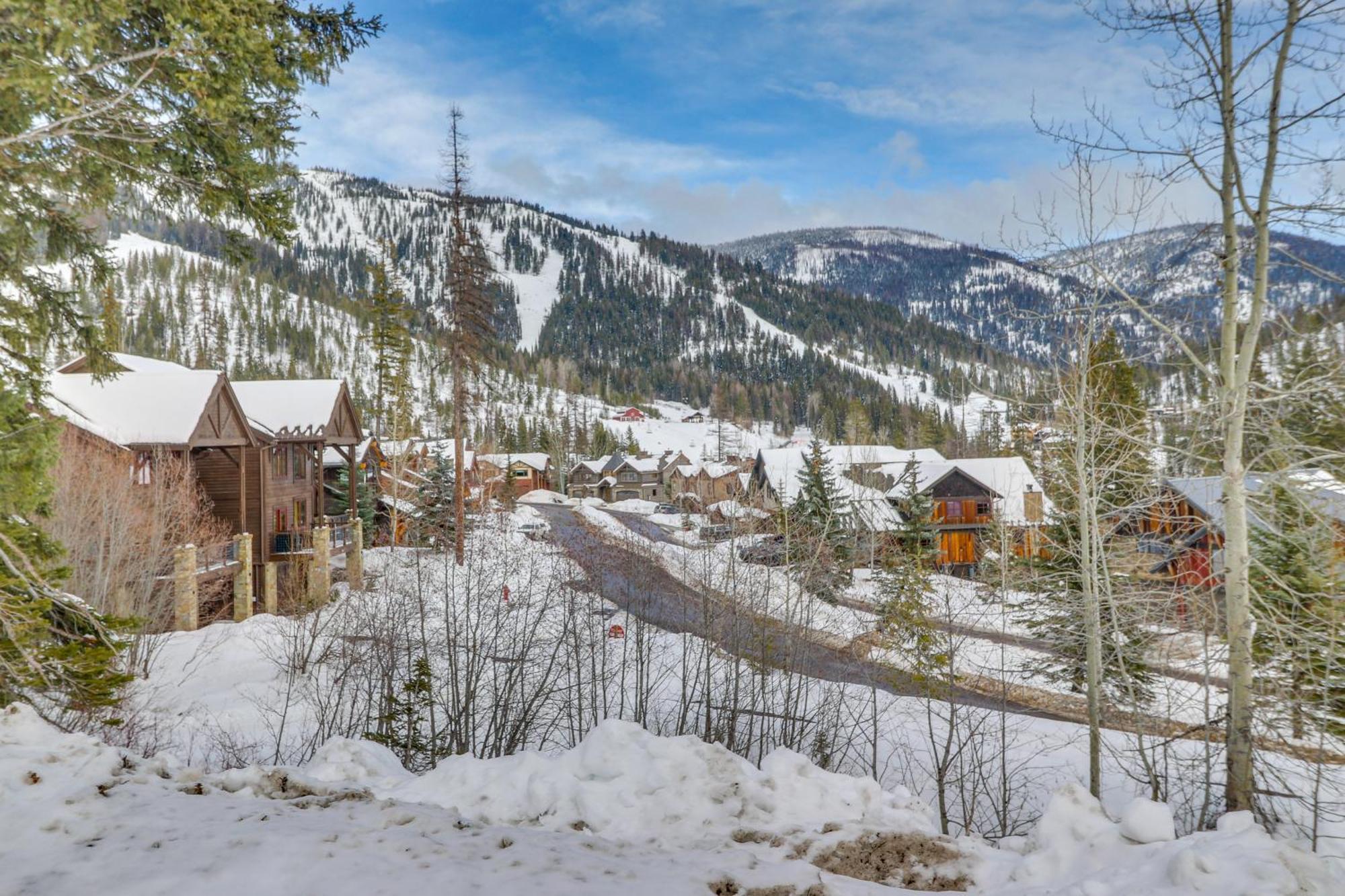 Spacious Whitefish Home With Sauna And Ski Resort View Exterior foto